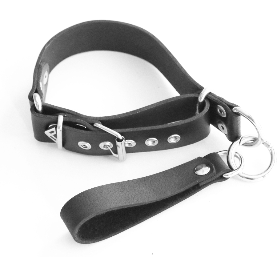 Hakiki deri asphyxiation (bdsm nefes oyunları) eğitim tasması